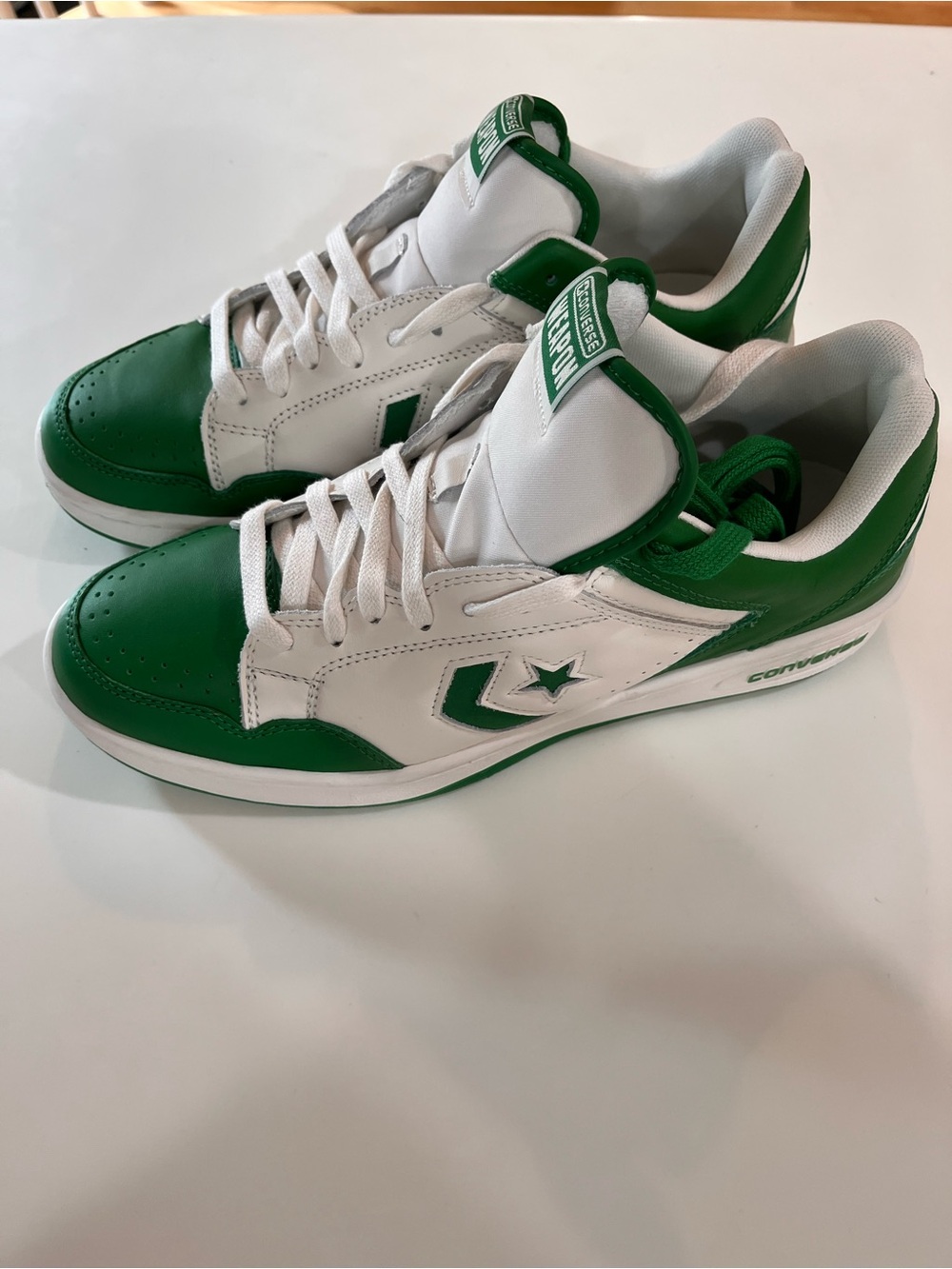 Converse Weapon Low-Top Sneakers in White & Green Mens Size 11 New without Box - Picture 1 of 9